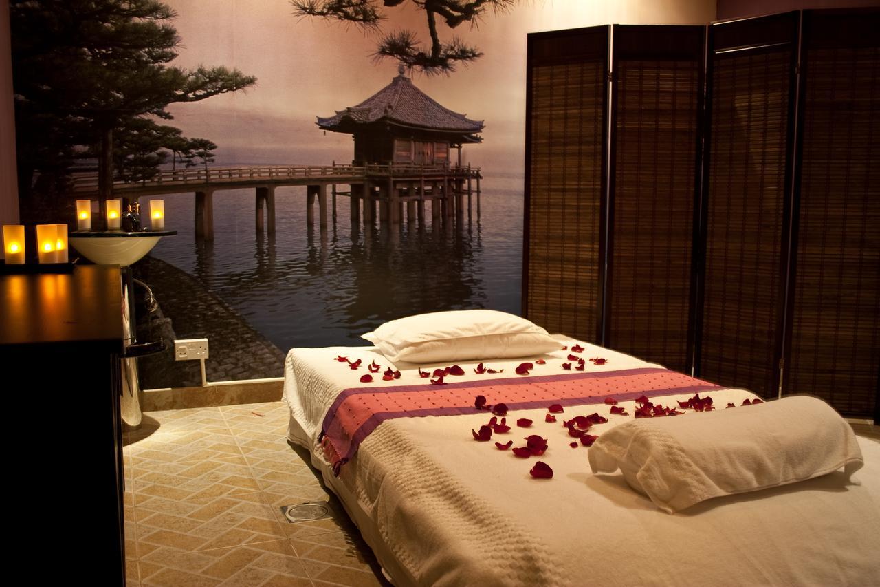 Resort Sahara &