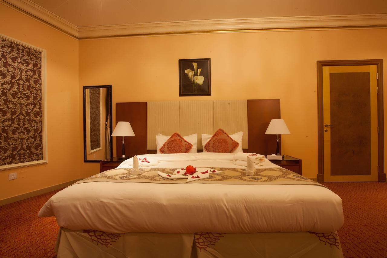 Sahara & Resort 5*